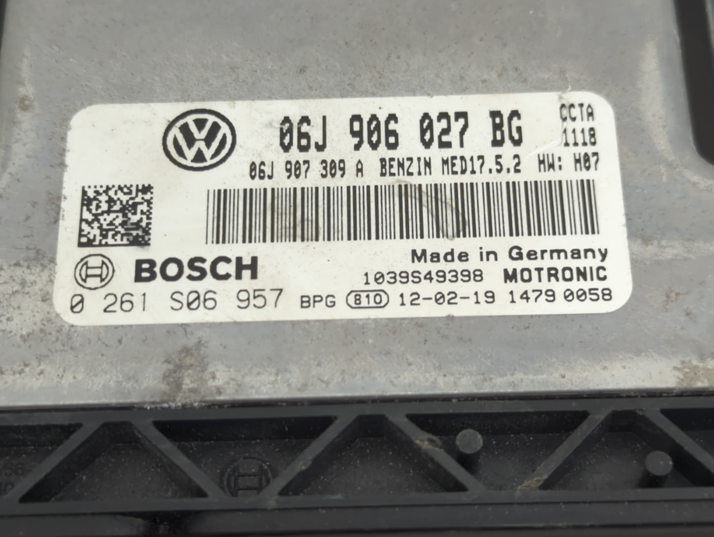 2012 Volkswagen Tiguan PCM Engine Control Computer ECU ECM PCU OEM P/N:06J906027BG 0261S06957, 06J907309A Fits OEM Used Auto