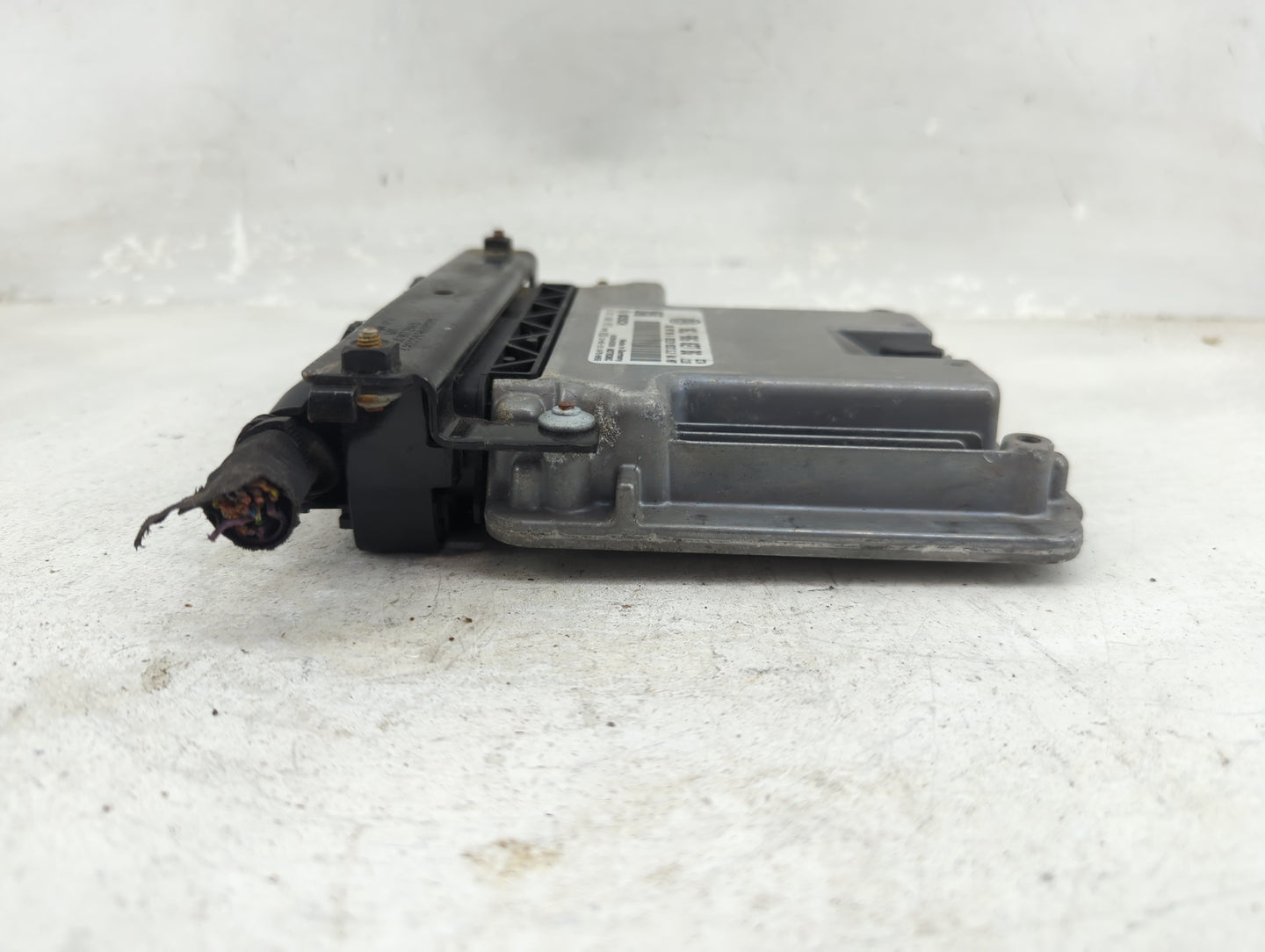 2012 Volkswagen Tiguan PCM Engine Control Computer ECU ECM PCU OEM P/N:06J906027BG 0261S06957, 06J907309A Fits OEM Used Auto