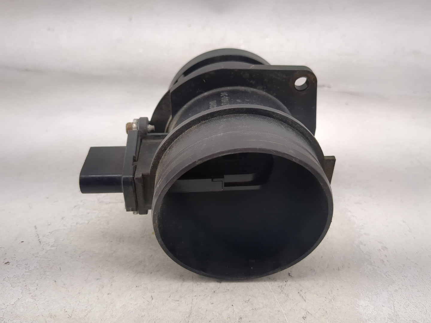 2009-2018 Volkswagen Tiguan Mass Air Flow Meter Maf 1487340 - Oemusedautoparts1.com