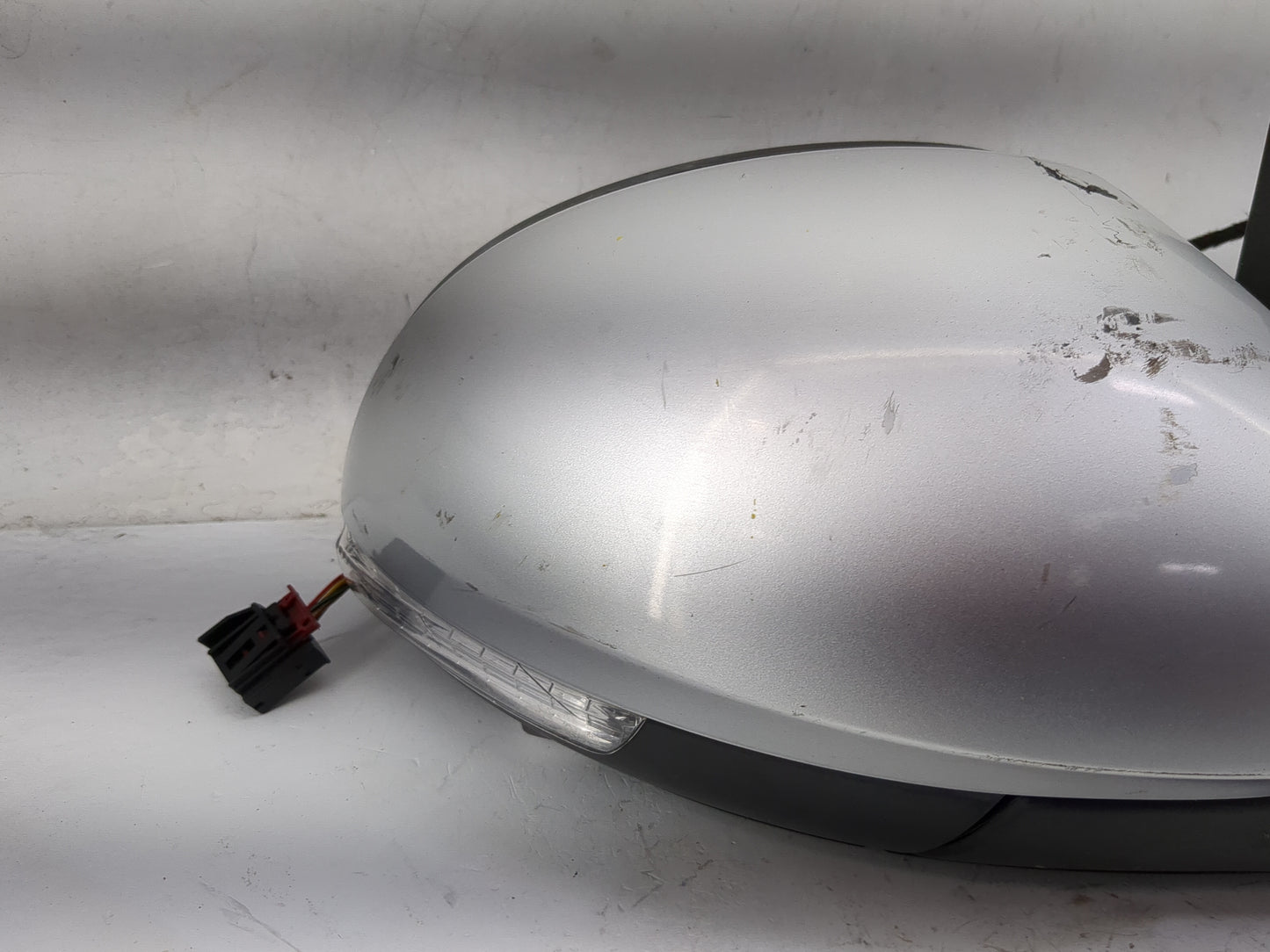 2009-2018 Volkswagen Tiguan Passenger Side View Mirror - Right Door Mirror OEM Used - Oemusedautoparts1.com