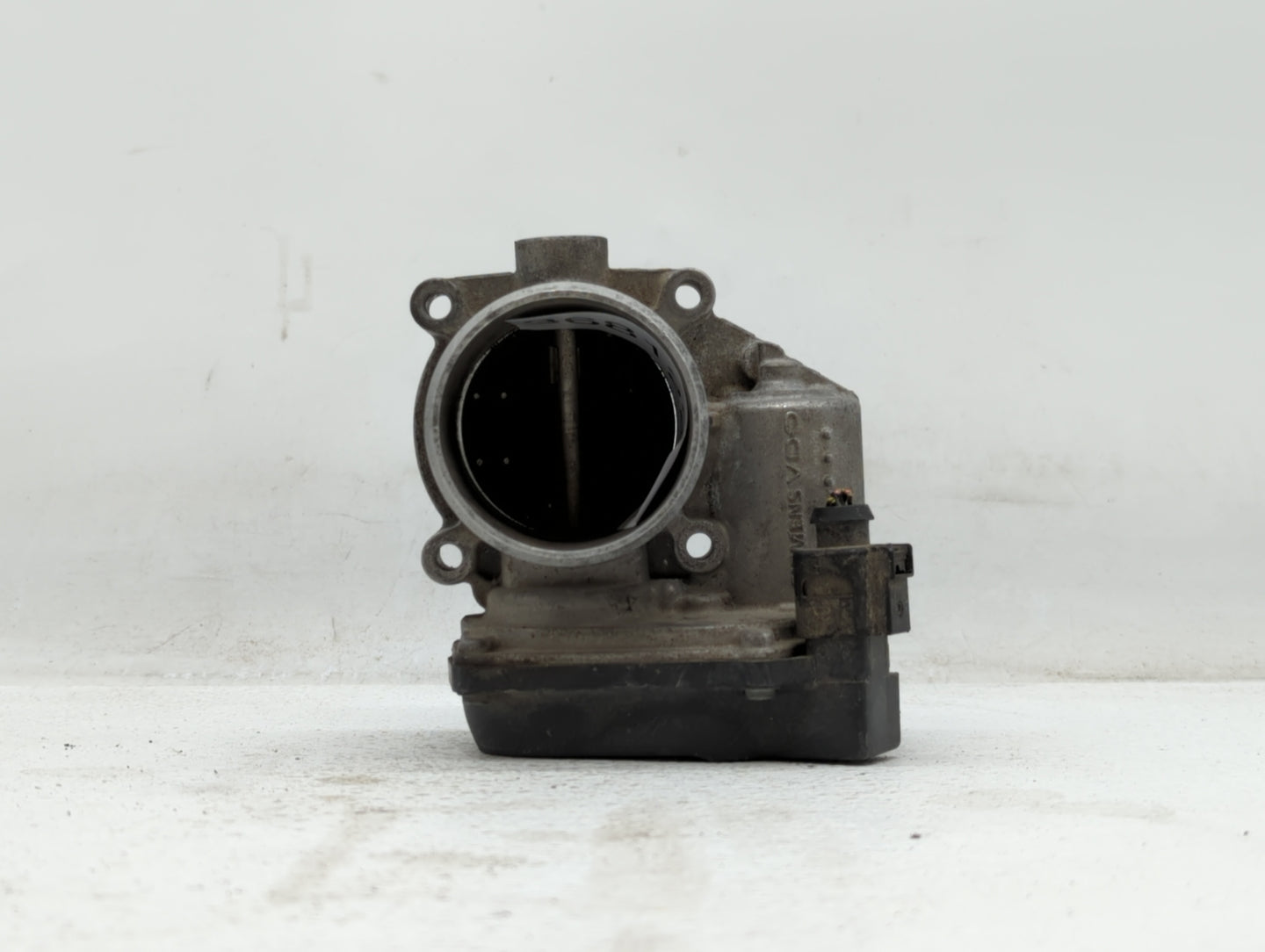 2009-2018 Volkswagen Tiguan Throttle Body P/N:06F 133 062 G 06F 133 062 Q Fits OEM Used Auto Parts - Oemusedautoparts1.com
