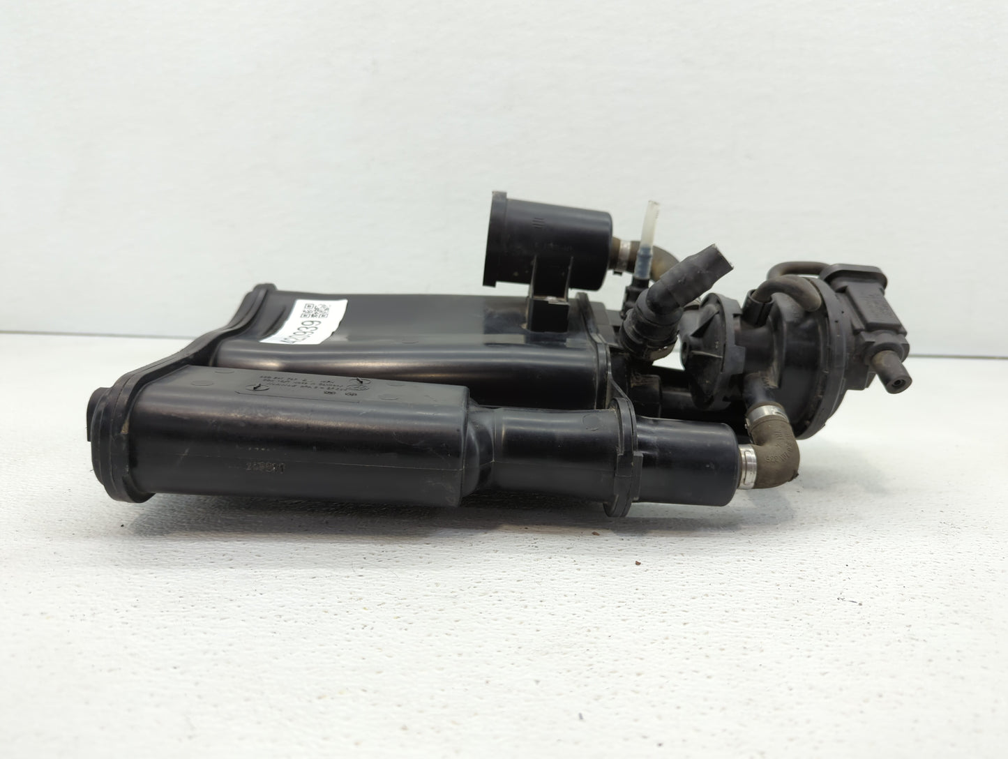 2012 Volkswagen Tiguan Air Cleaner Intake-duct Hose Tube - Oemusedautoparts1.com
