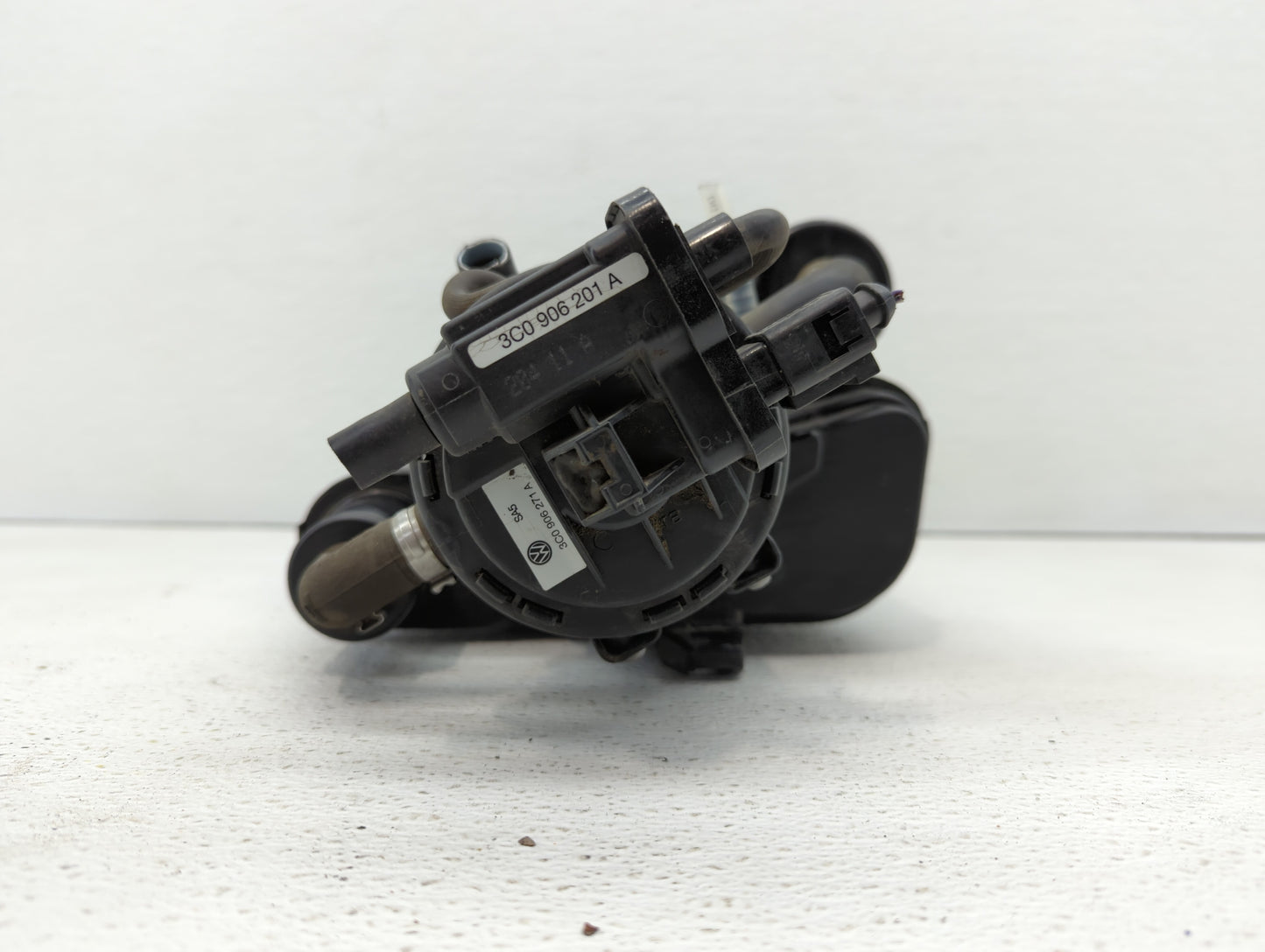 2012 Volkswagen Tiguan Air Cleaner Intake-duct Hose Tube - Oemusedautoparts1.com