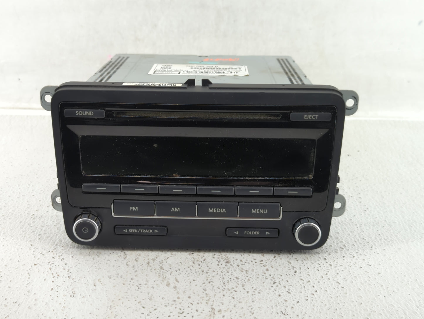 2009-2017 Volkswagen Tiguan Am Fm Cd Player Radio Receiver - Oemusedautoparts1.com