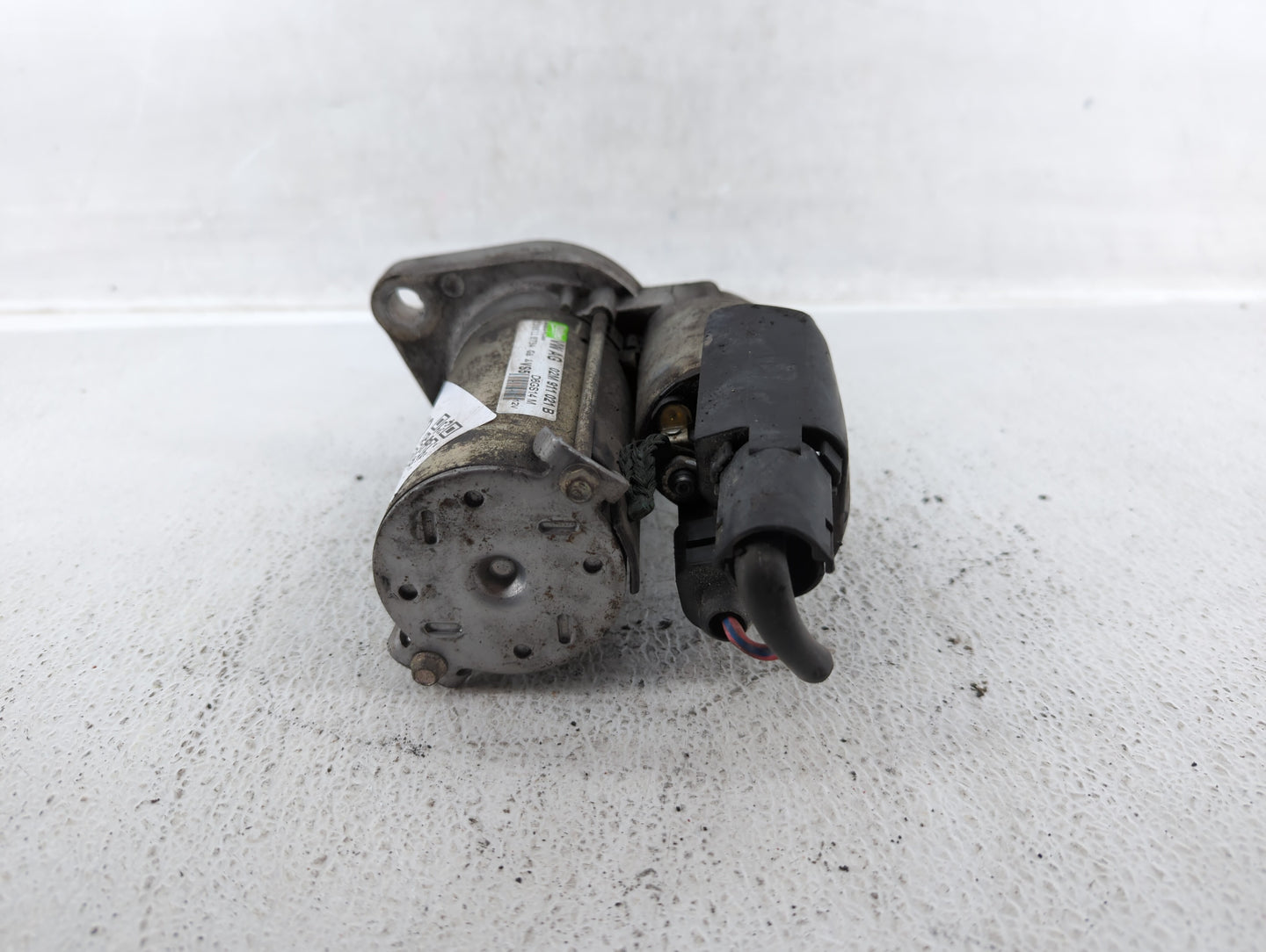 2011-2018 Volkswagen Tiguan Car Starter Motor Solenoid OEM P/N:02E 911 023 K 02M 911 021 B Fits OEM Used Auto Parts - Oemuse
