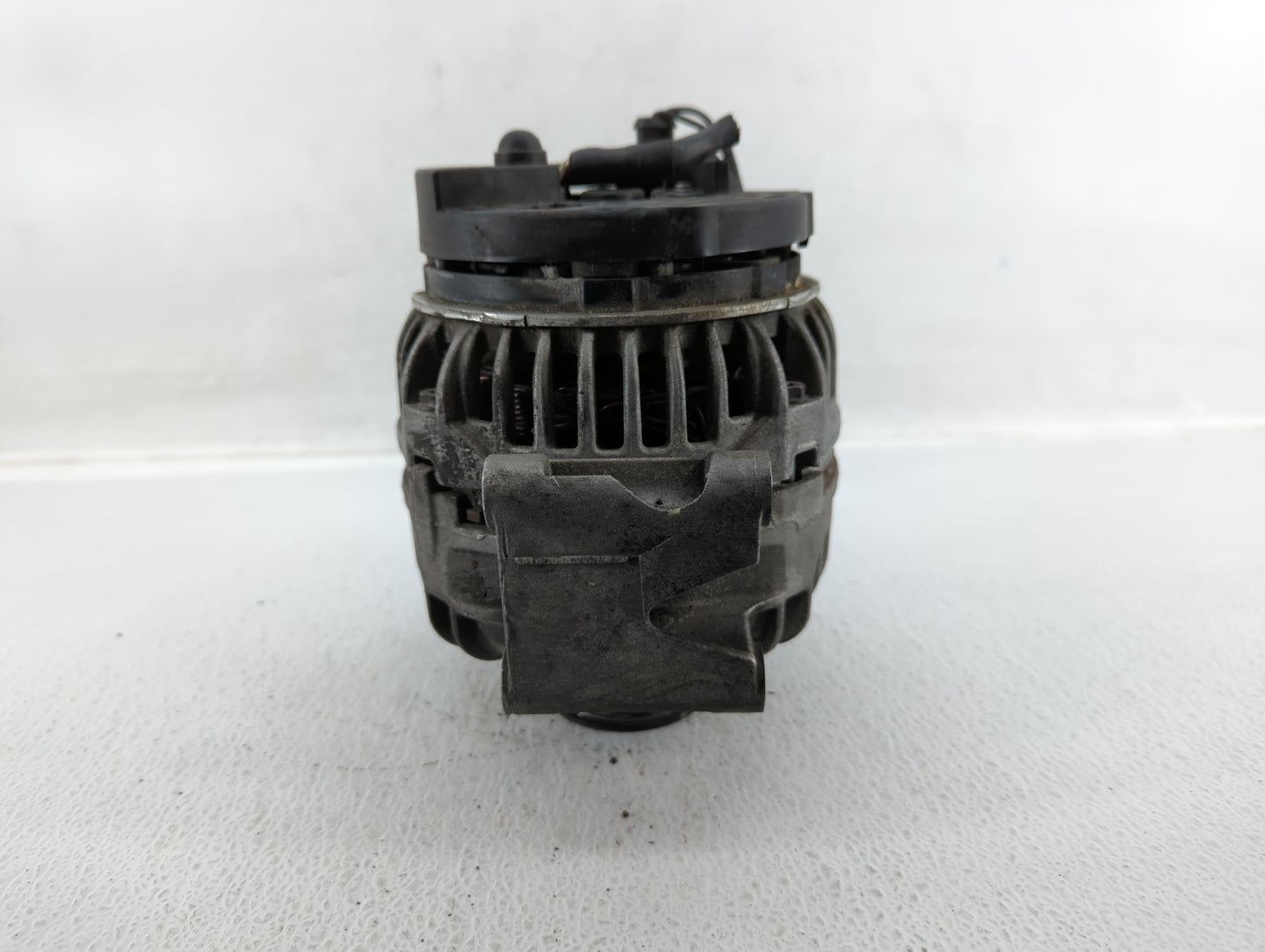 2009-2018 Volkswagen Tiguan Alternator Replacement Generator Charging Assembly Engine OEM P/N:06B903016AB Fits OEM Used Auto