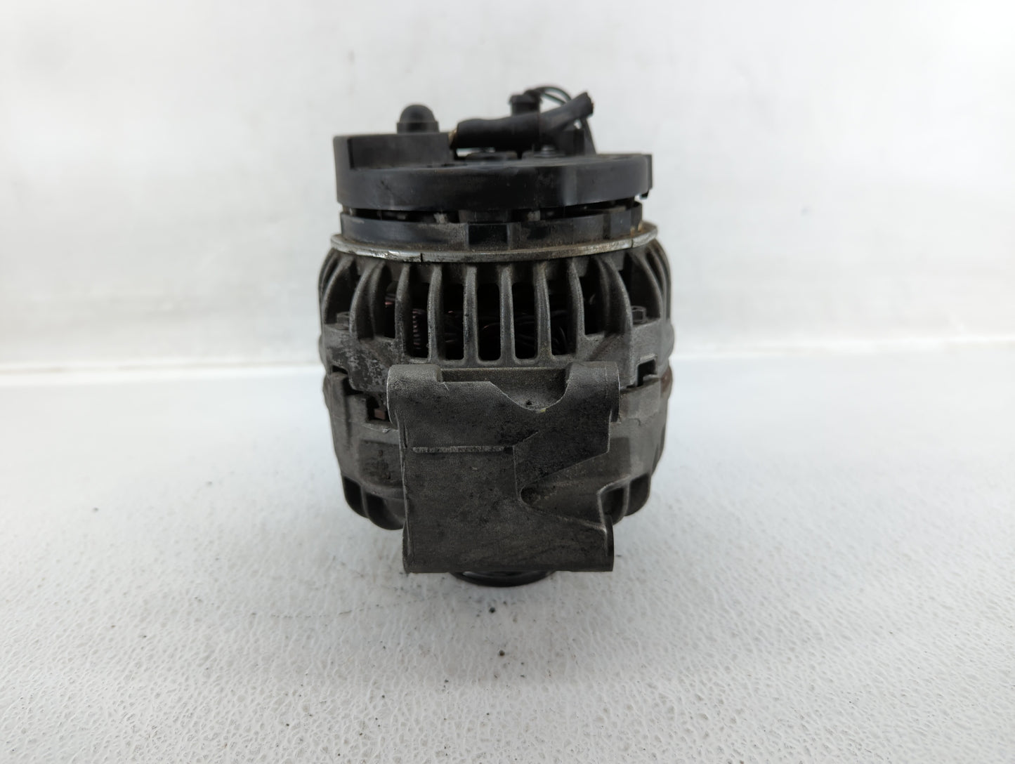 2009-2018 Volkswagen Tiguan Alternator Replacement Generator Charging Assembly Engine OEM P/N:06B903016AB Fits OEM Used Auto