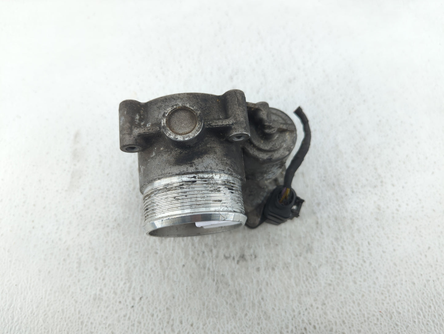 2009-2018 Volkswagen Tiguan Throttle Body P/N:06F 133 062 Q Fits OEM Used Auto Parts - Oemusedautoparts1.com