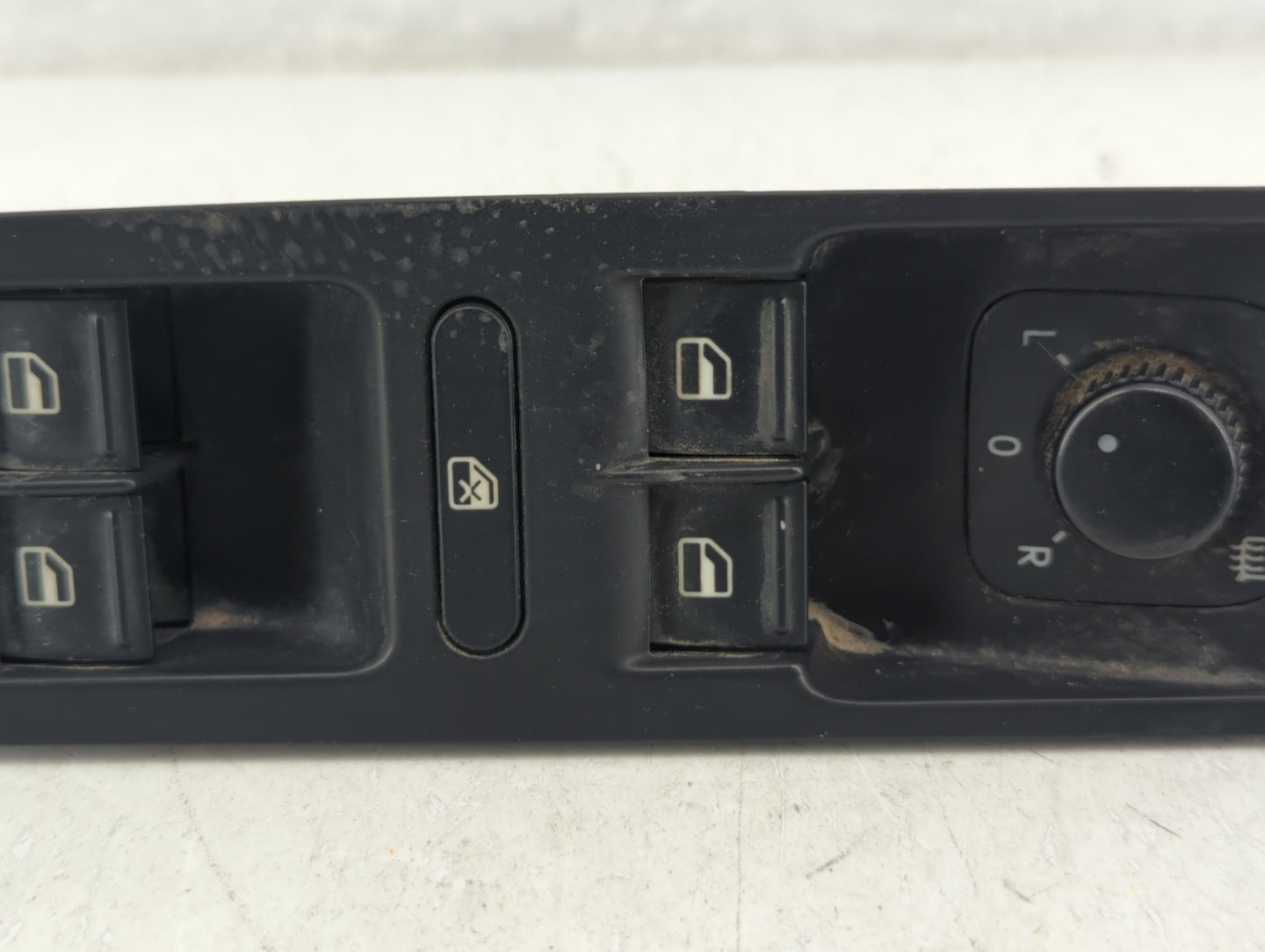 2009-2018 Volkswagen Tiguan Master Power Window Switch Replacement Driver Side Left P/N:1K4959857B Fits OEM Used Auto Parts 