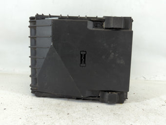 compare product 2012-2018 Volkswagen Tiguan Fusebox Fuse Box Panel Relay Module P/N:6359-5743 3C0 937 125 A Fits OEM Used Auto Parts