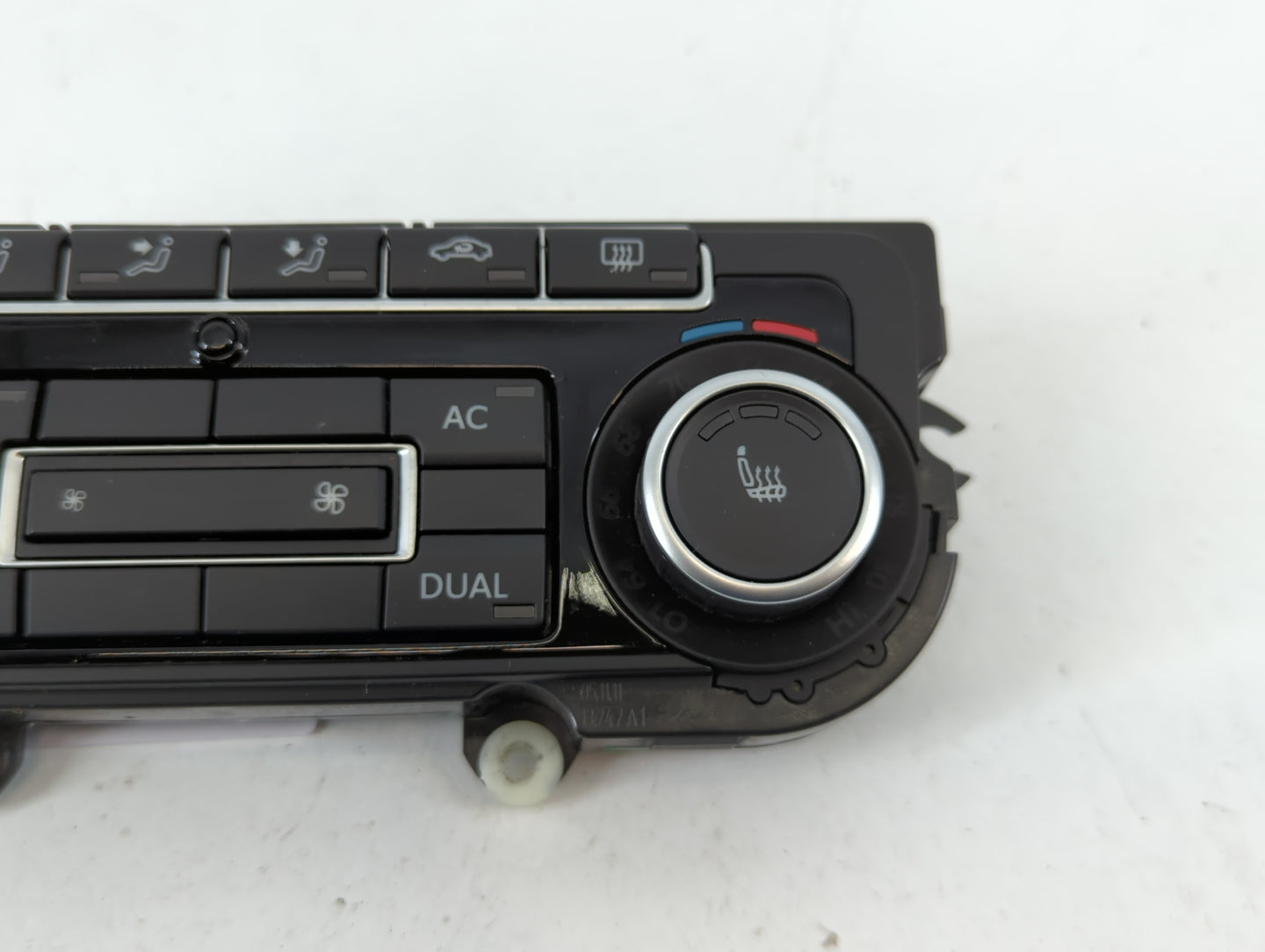 2012 Volkswagen Tiguan Climate Control Module Temperature AC/Heater Replacement P/N:5K0 907 044 FE Fits OEM Used Auto Parts 