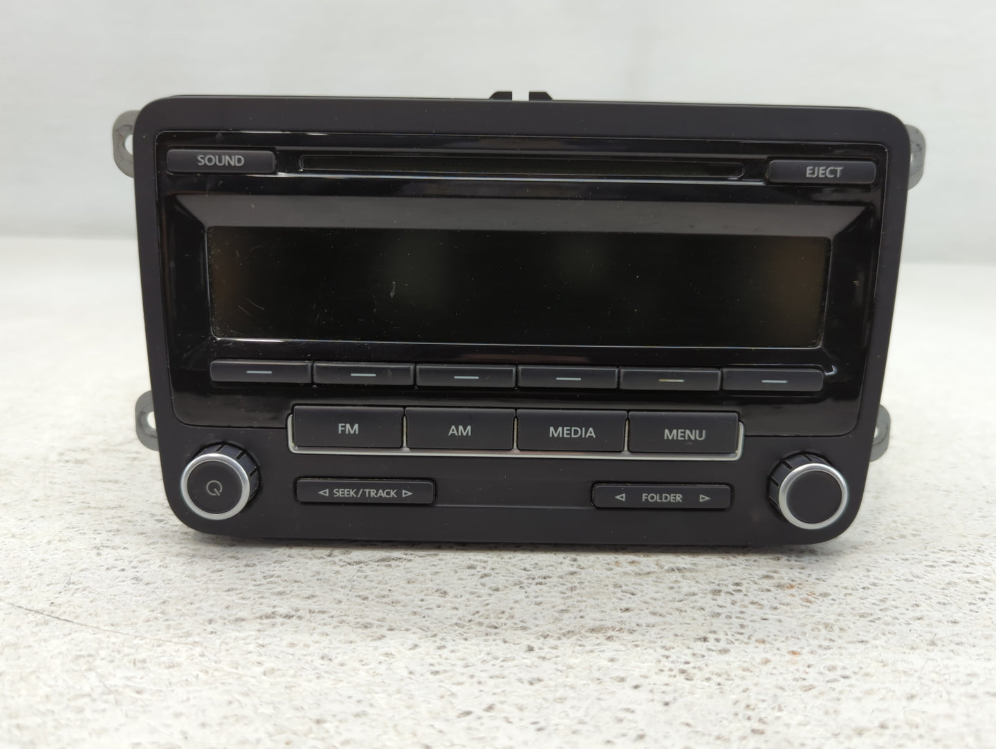 2009-2017 Volkswagen Tiguan Am Fm Cd Player Radio Receiver - Oemusedautoparts1.com