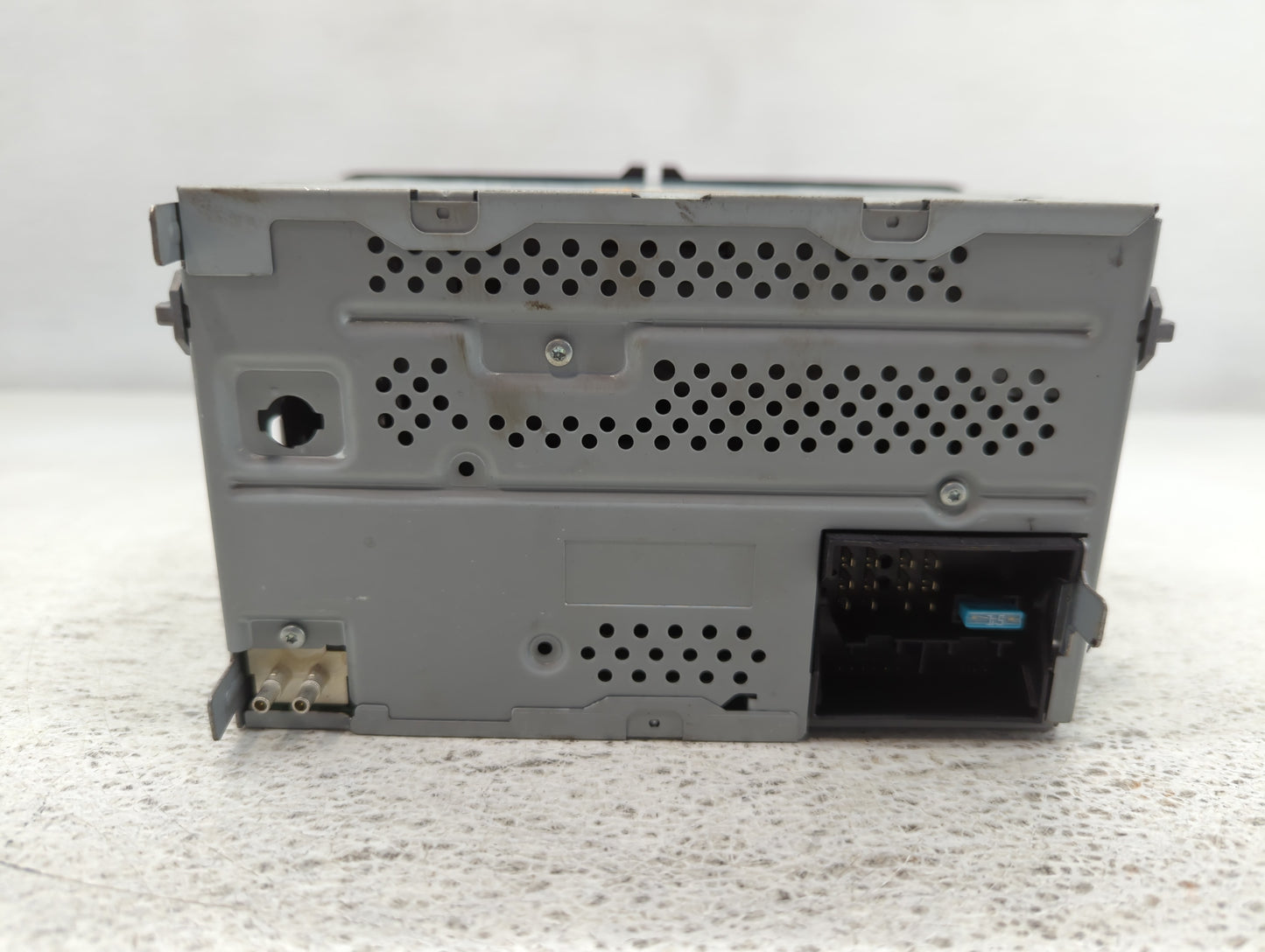 2009-2017 Volkswagen Tiguan Am Fm Cd Player Radio Receiver - Oemusedautoparts1.com