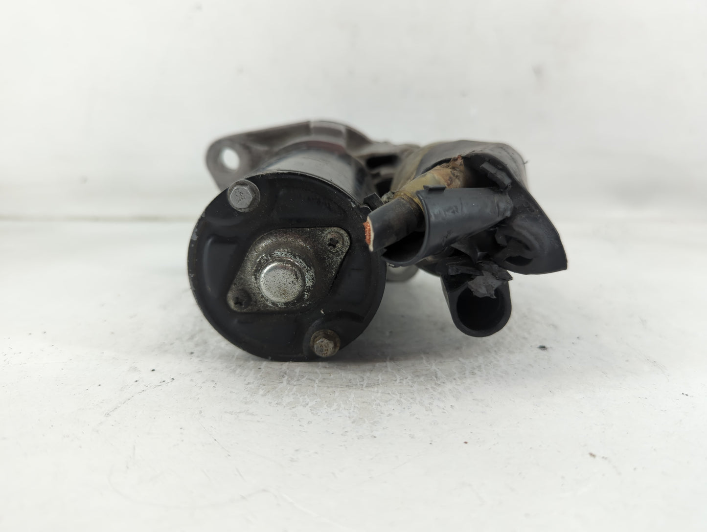 2009-2017 Volkswagen Tiguan Car Starter Motor Solenoid OEM P/N:0 001 121 402 Fits OEM Used Auto Parts - Oemusedautoparts1.co