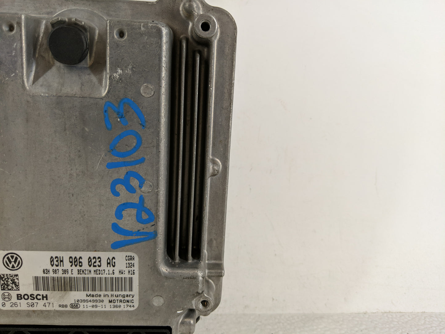 2011-2012 Volkswagen Touareg PCM Engine Control Computer ECU ECM PCU OEM P/N:03H 906 023 AG Fits Fits 2011 2012 OEM Used Aut
