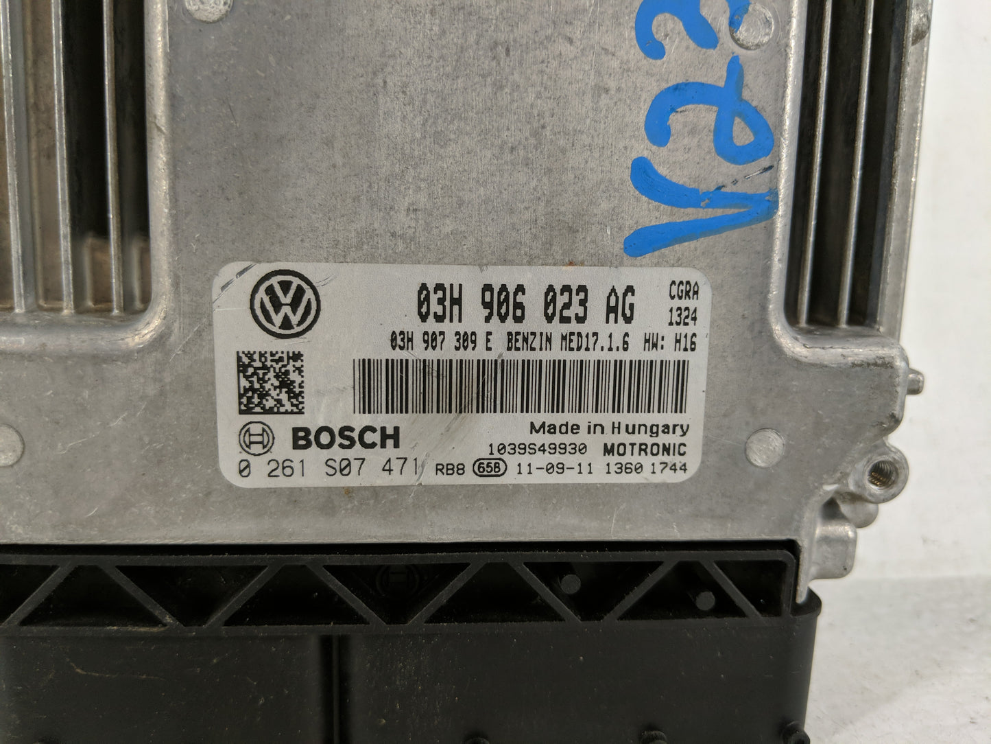 2011-2012 Volkswagen Touareg PCM Engine Control Computer ECU ECM PCU OEM P/N:03H 906 023 AG Fits Fits 2011 2012 OEM Used Aut