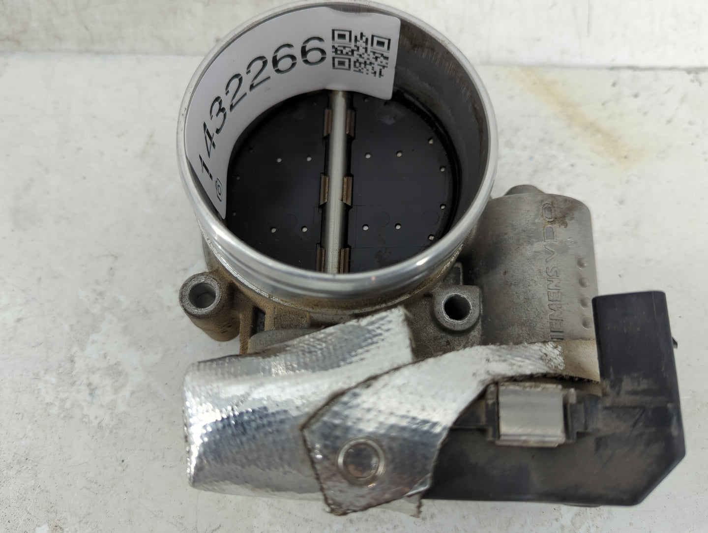 2011-2017 Volkswagen Touareg Throttle Body Fits Fits 2011 2012 2013 2014 2015 2016 2017 2018 OEM Used Auto Parts - Oemusedau