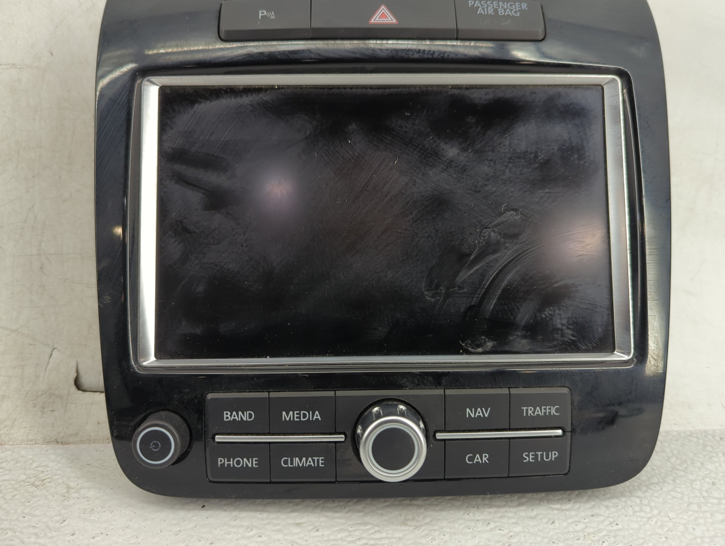2011-2014 Volkswagen Touareg Information Display Screen Black - Oemusedautoparts1.com