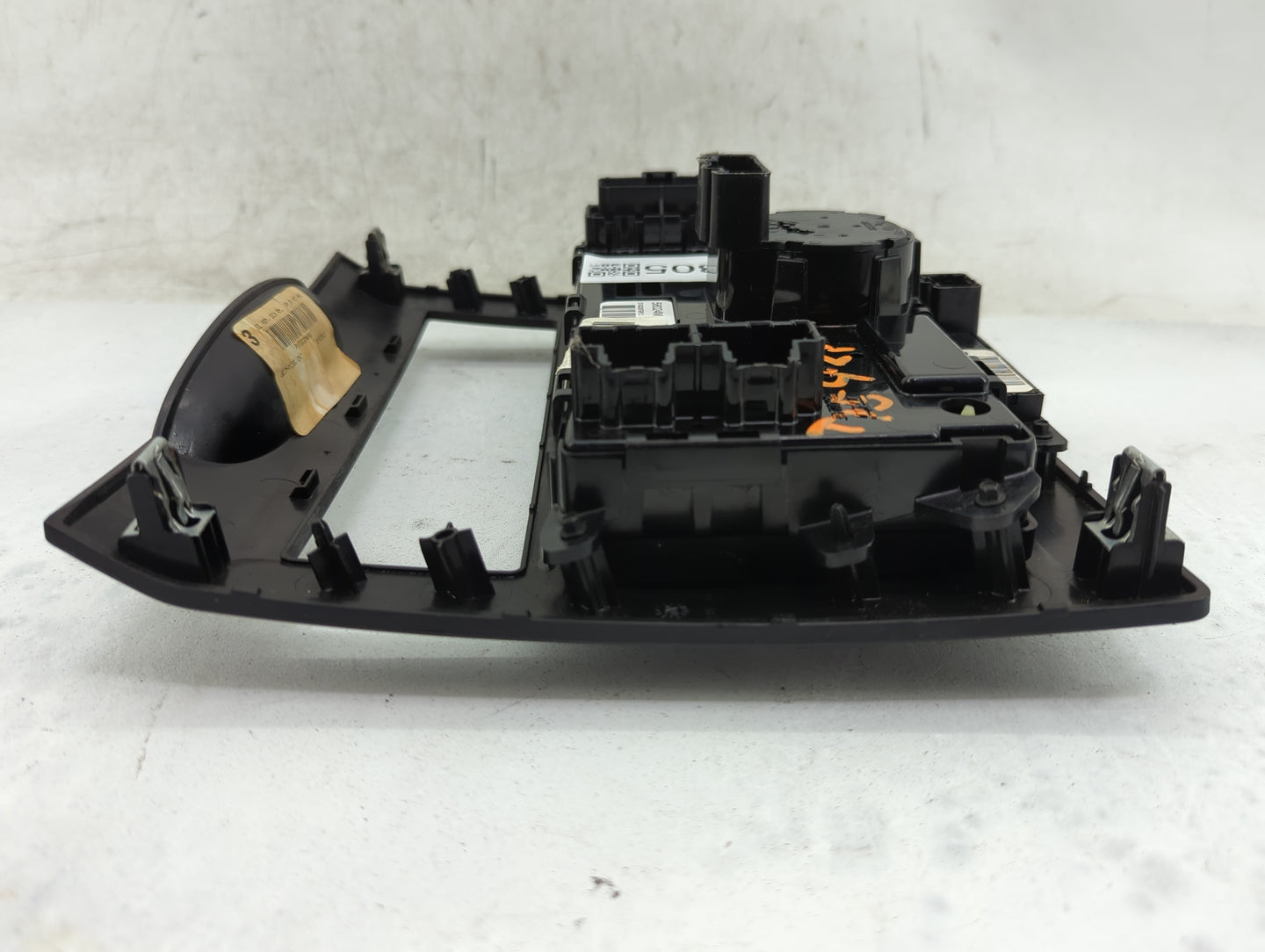 2012 Volkswagon Routan Climate Control Module Temperature AC/Heater Replacement P/N:P55111869AH Fits Fits 2013 2014 OEM Used