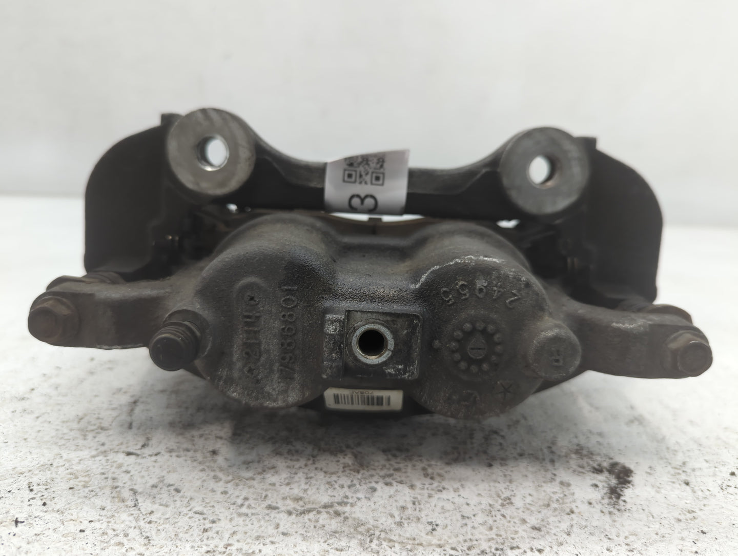 2009-2014 Volkswagen Routan Front Passenger Right Brake Caliper 701433 - Oemusedautoparts1.com
