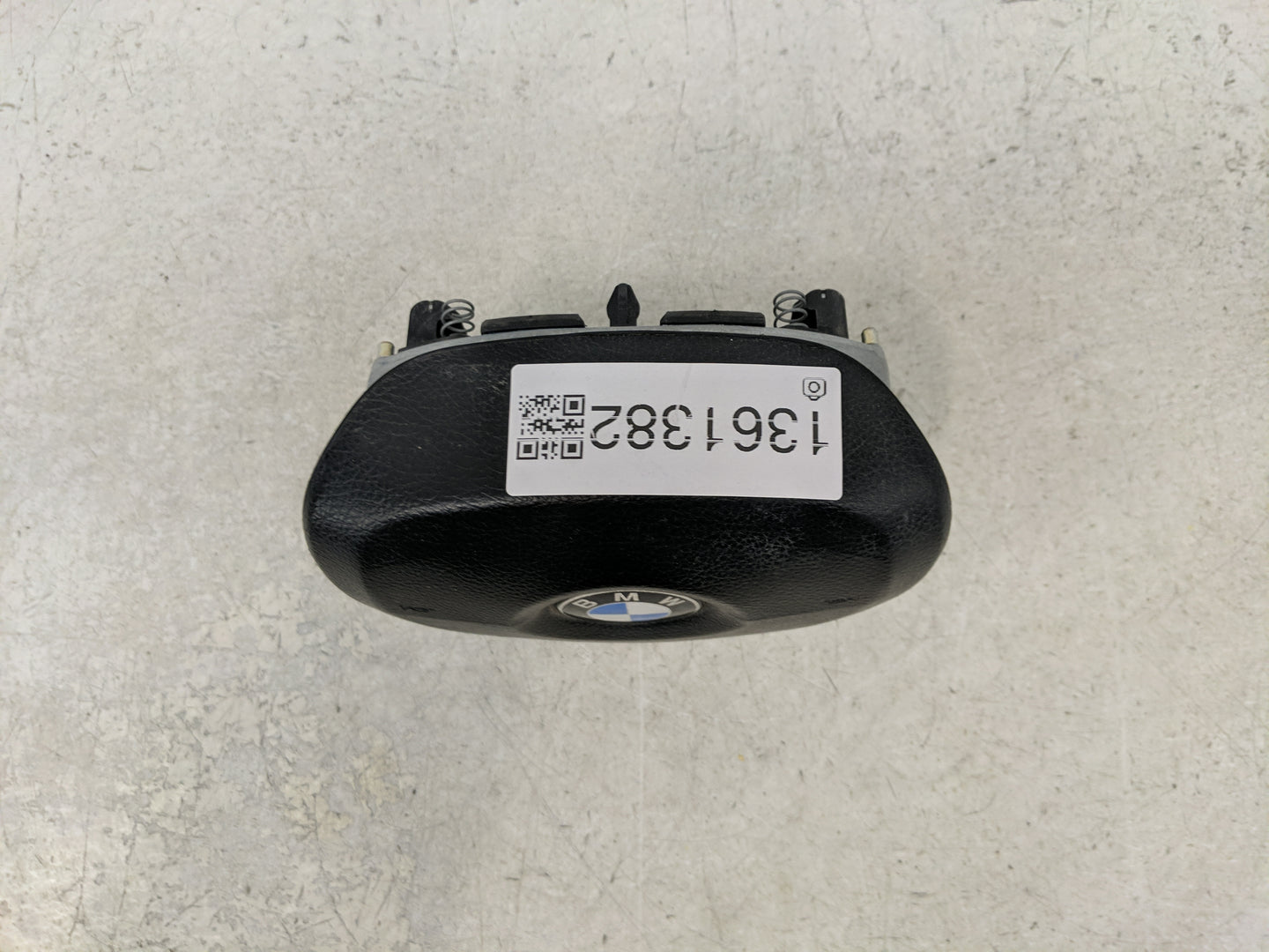 2012 Volvo 740 Air Bag Driver Left Steering Wheel Mounted P/N:32306778296 Fits Fits 2009 2010 2011 2013 2014 2015 2016 2017 