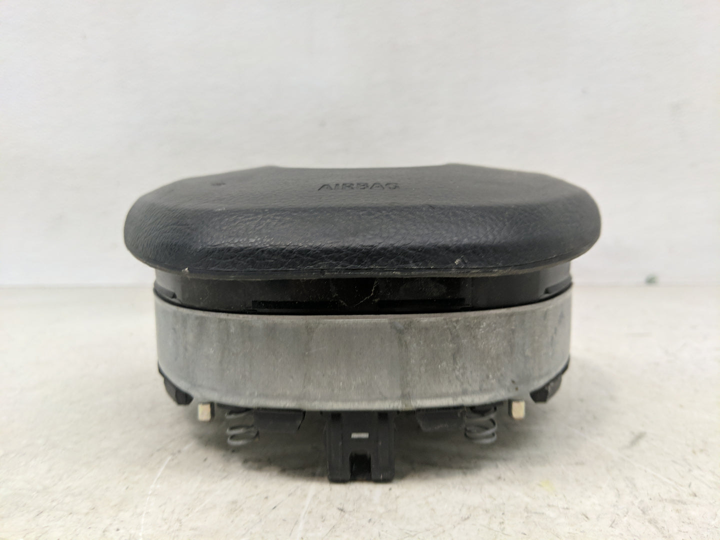 2012 Volvo 740 Air Bag Driver Left Steering Wheel Mounted P/N:32306778296 Fits Fits 2009 2010 2011 2013 2014 2015 2016 2017 