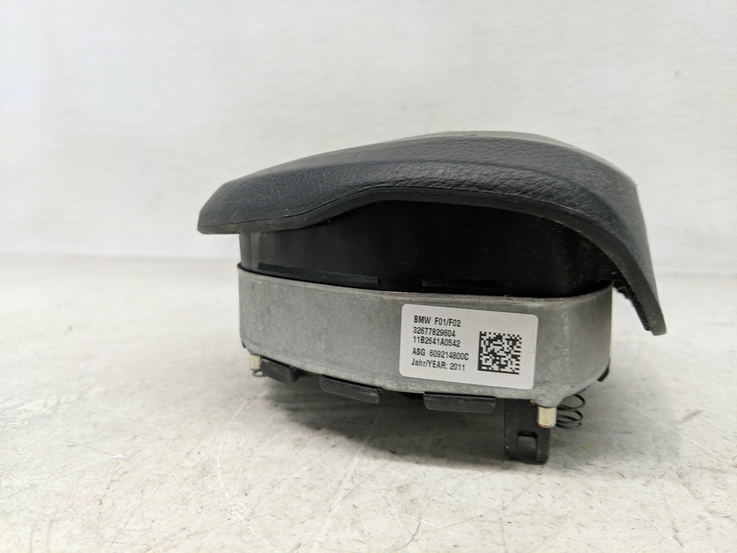 2012 Volvo 740 Air Bag Driver Left Steering Wheel Mounted P/N:32306778296 Fits Fits 2009 2010 2011 2013 2014 2015 2016 2017 