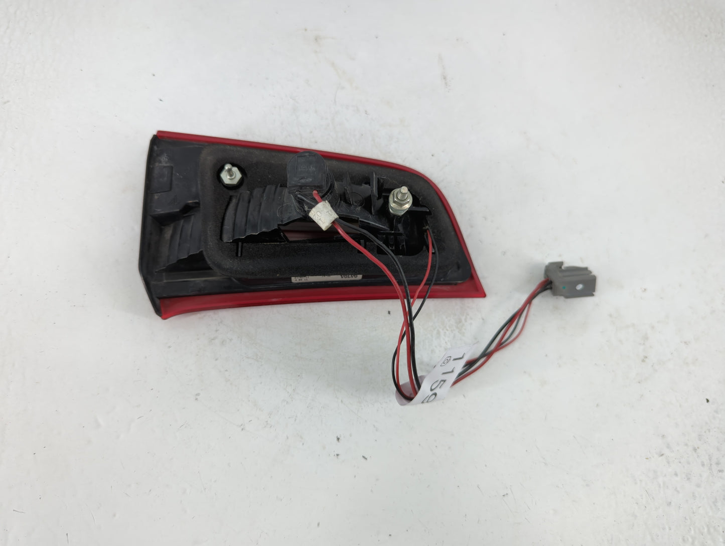 2012 Volvo S60 Passenger Right Side Deck Lid Mounted Tail Light - Oemusedautoparts1.com