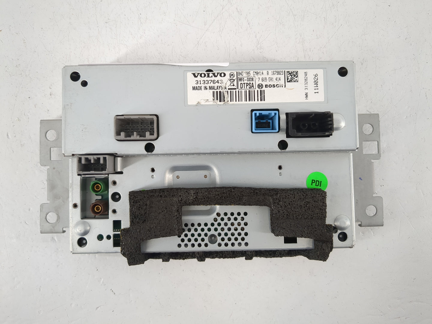 2011-2015 Volvo S60 Information Display Screen - Oemusedautoparts1.com