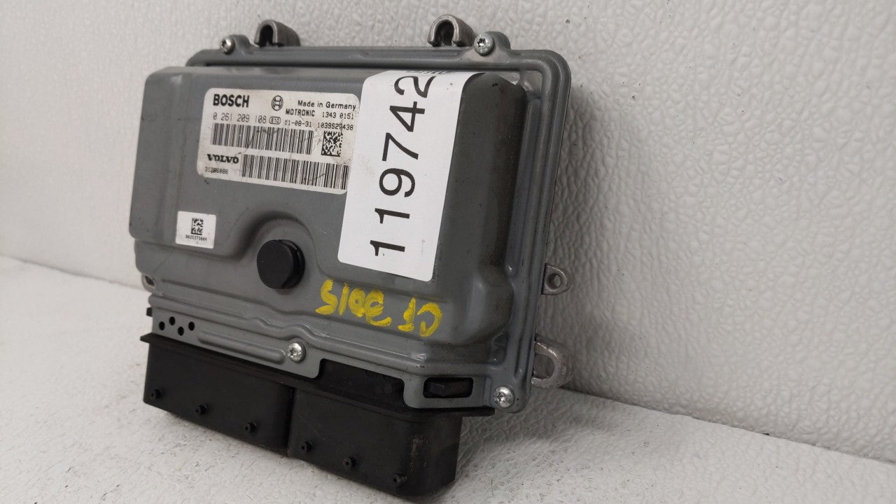 2012 Volvo S60 PCM Engine Control Computer ECU ECM PCU OEM P/N:0 261 209 108 Fits OEM Used Auto Parts - Oemusedautoparts1.co