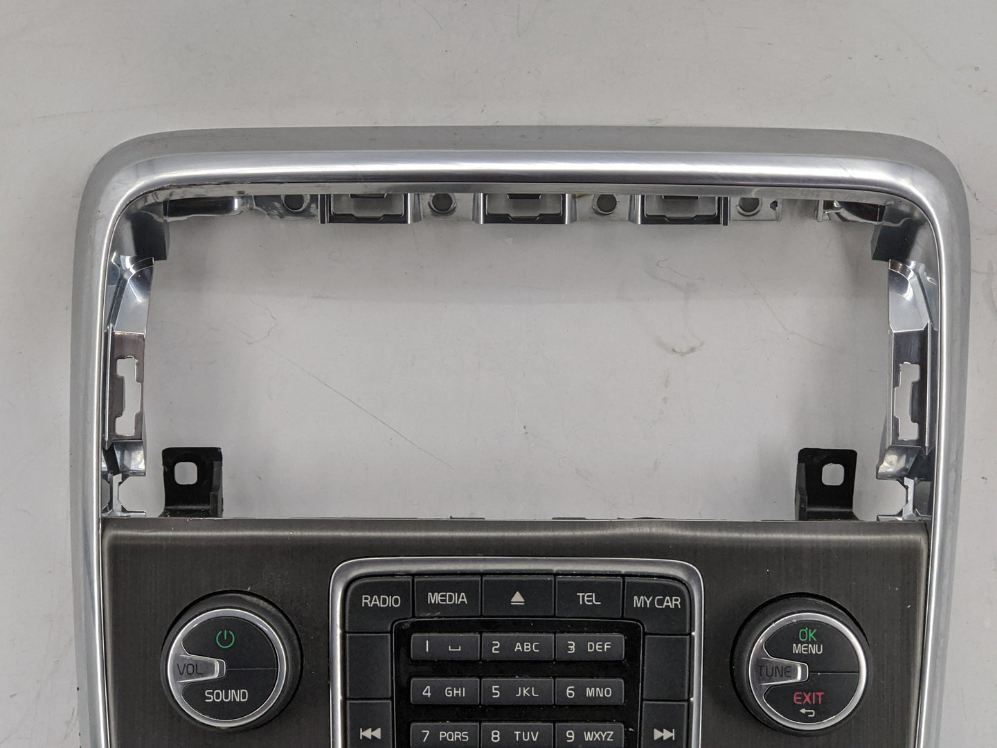 2011-2013 Volvo S60 Radio Control Panel - Oemusedautoparts1.com