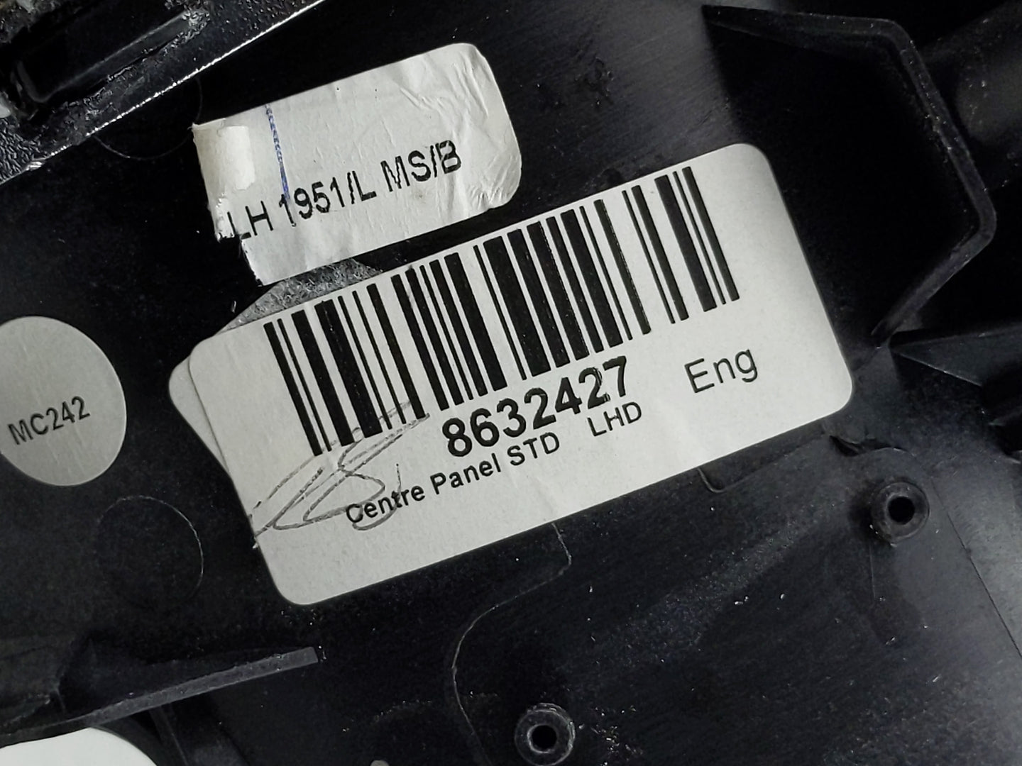 2011-2013 Volvo S60 Radio Control Panel - Oemusedautoparts1.com