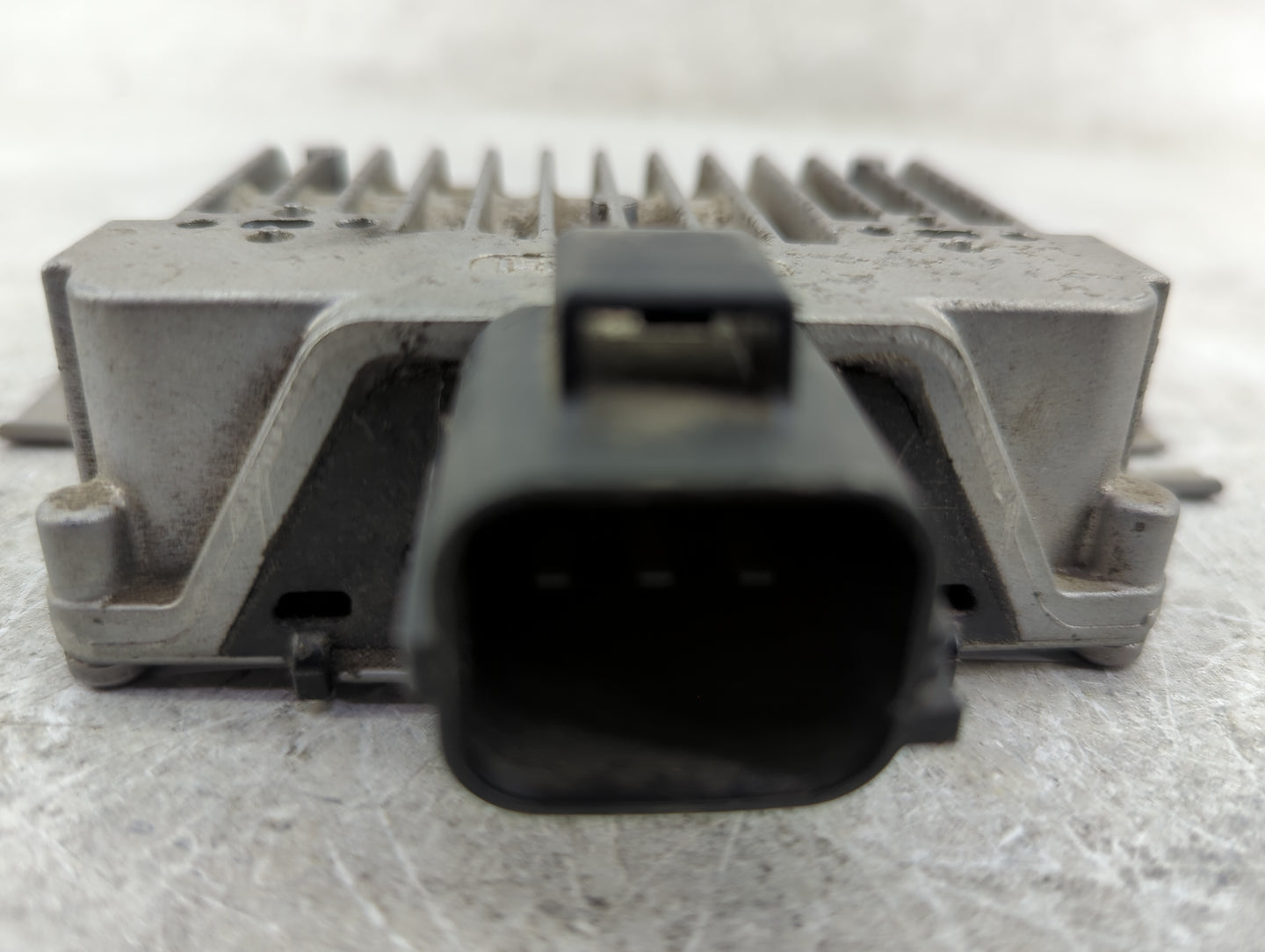 2011-2016 Volvo S60 Fuel Pump Control Module 6g9n-9d372-ac|a2c53119120 - Oemusedautoparts1.com