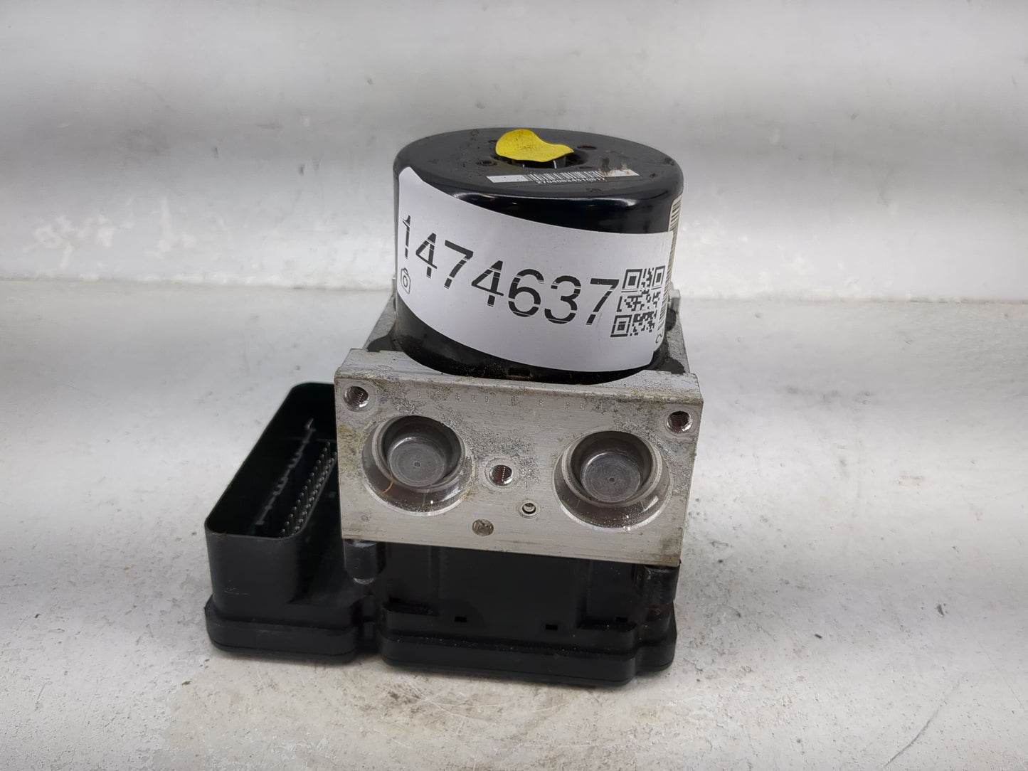 2011-2016 Volvo S60 ABS Pump Control Module Replacement P/N:31329137 28.5262-5804.3 Fits Fits 2011 2012 2013 2014 2015 2016 