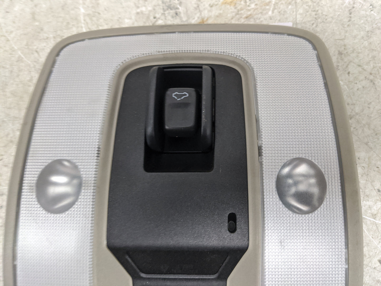 2012 Volvo S60 Overhead Roof Console Tan - Oemusedautoparts1.com