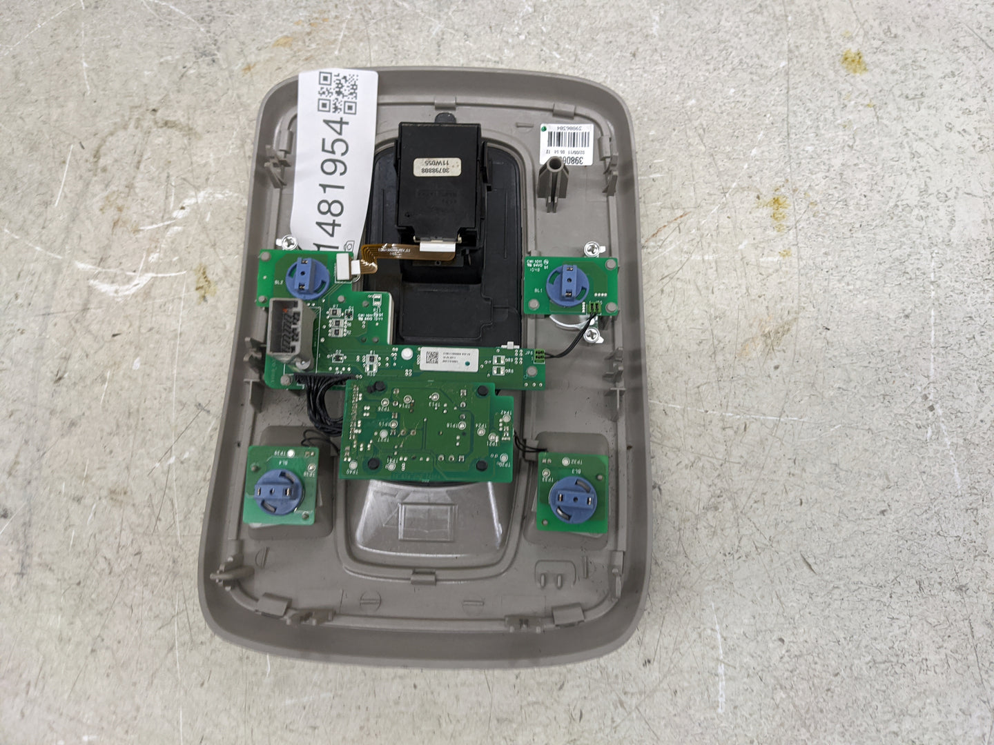 2012 Volvo S60 Overhead Roof Console Tan - Oemusedautoparts1.com