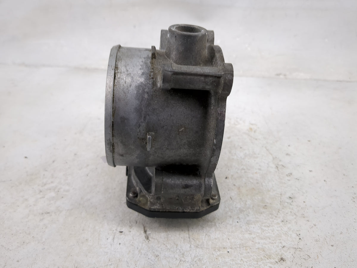 2009-2016 Volvo S60 Throttle Body P/N:7G9N-9F991-AA Fits Fits 2008 2009 2010 2011 2012 2013 2014 2015 2016 OEM Used Auto Par