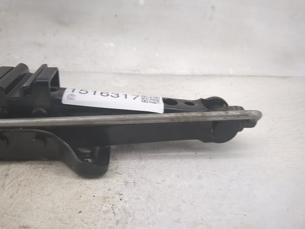 2012 Volvo S60 Spare Scissor Car Jack 1516317 - Oemusedautoparts1.com