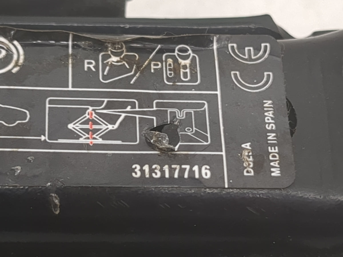 2012 Volvo S60 Spare Scissor Car Jack 1516317 - Oemusedautoparts1.com