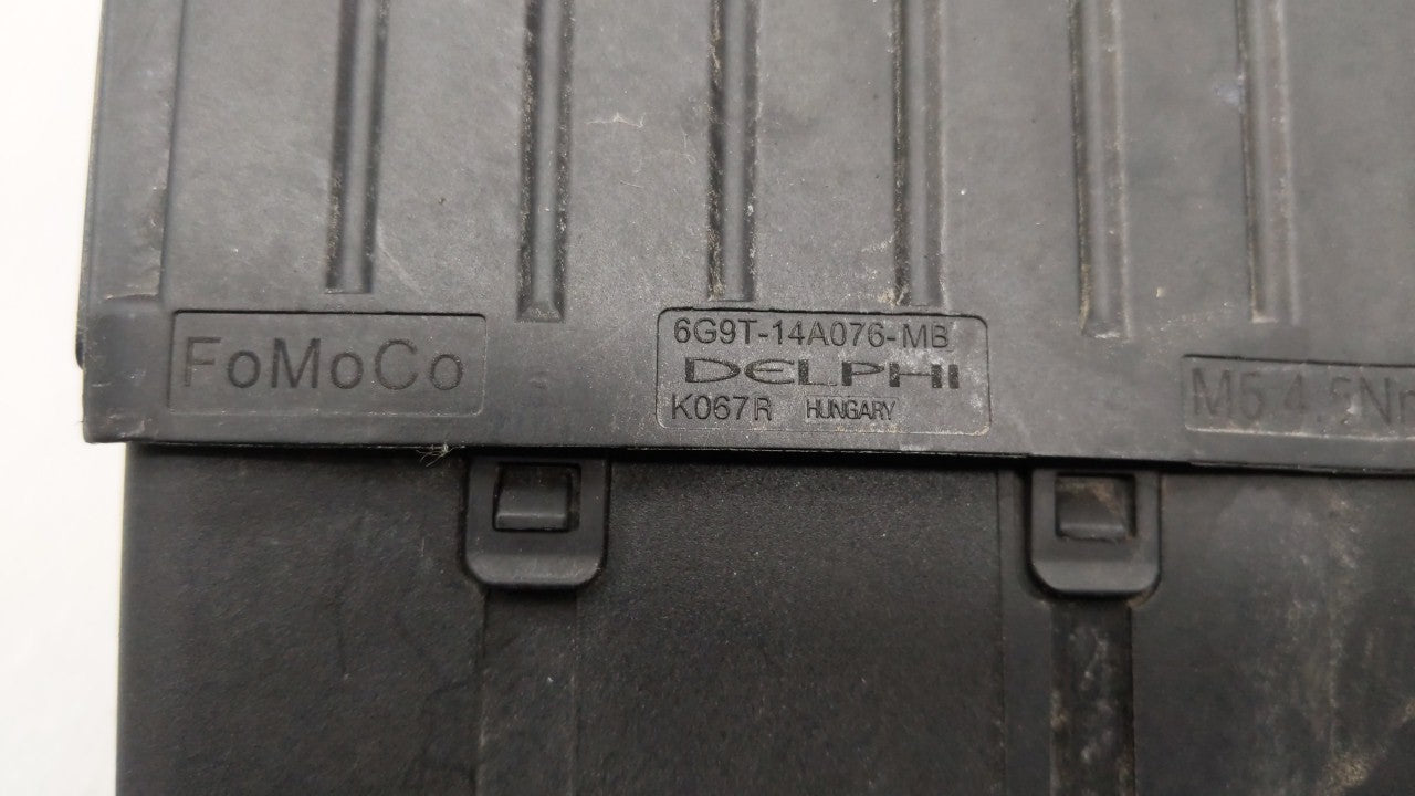 2014 Volvo S60 Fusebox Fuse Box Panel Relay Module P/N:6G9T-14A067-CA 6G9T-14A076-MB Fits Fits 2011 2012 OEM Used Auto Parts