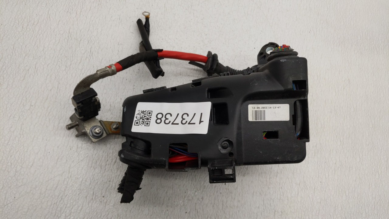 2014 Volvo S60 Fusebox Fuse Box Panel Relay Module P/N:6G9T-14A067-CA 6G9T-14A076-MB Fits Fits 2011 2012 OEM Used Auto Parts