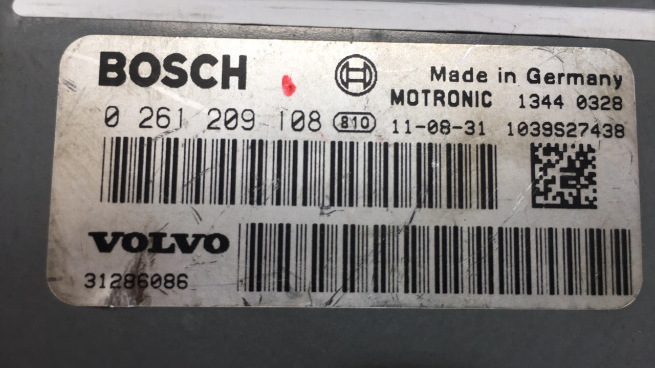 2012 Volvo S60 PCM Engine Control Computer ECU ECM PCU OEM P/N:0 261 209 108 Fits OEM Used Auto Parts - Oemusedautoparts1.co