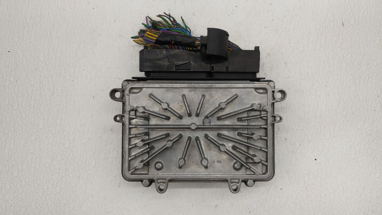 2012 Volvo S60 PCM Engine Control Computer ECU ECM PCU OEM P/N:0 261 209 108 31286086, 1343 0003 Fits OEM Used Auto Parts - 