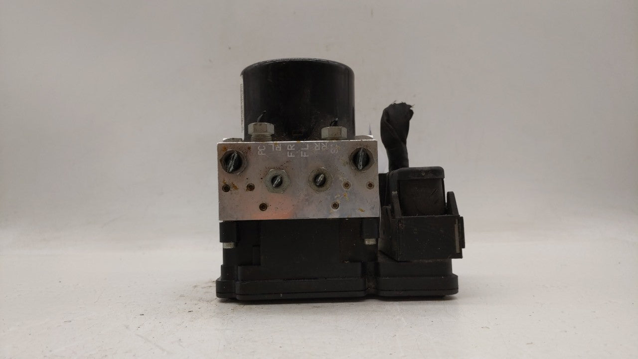 2014-2016 Volvo S60 ABS Pump Control Module Replacement P/N:P31400101 P31400544, P31329137 Fits Fits 2014 2015 2016 OEM Used