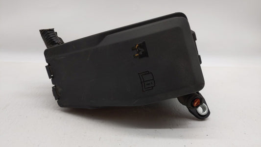 2014 Volvo S60 Fusebox Fuse Box Panel Relay Module P/N:6G9T-14A067-CA 6G9T-14A076-MB Fits Fits 2011 2012 OEM Used Auto Parts