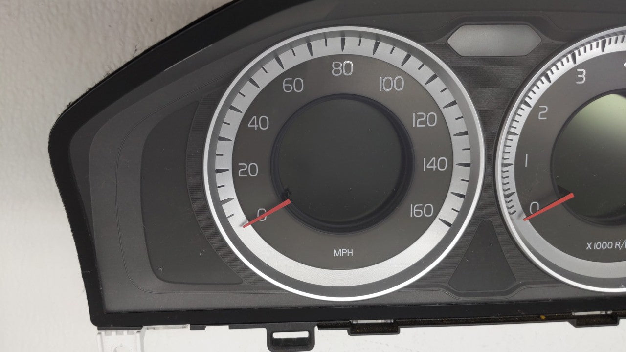 2012 Volvo S60 Instrument Cluster Speedometer Gauges P/N:31343326AA 31296371AB Fits Fits 2011 2013 2014 OEM Used Auto Parts 
