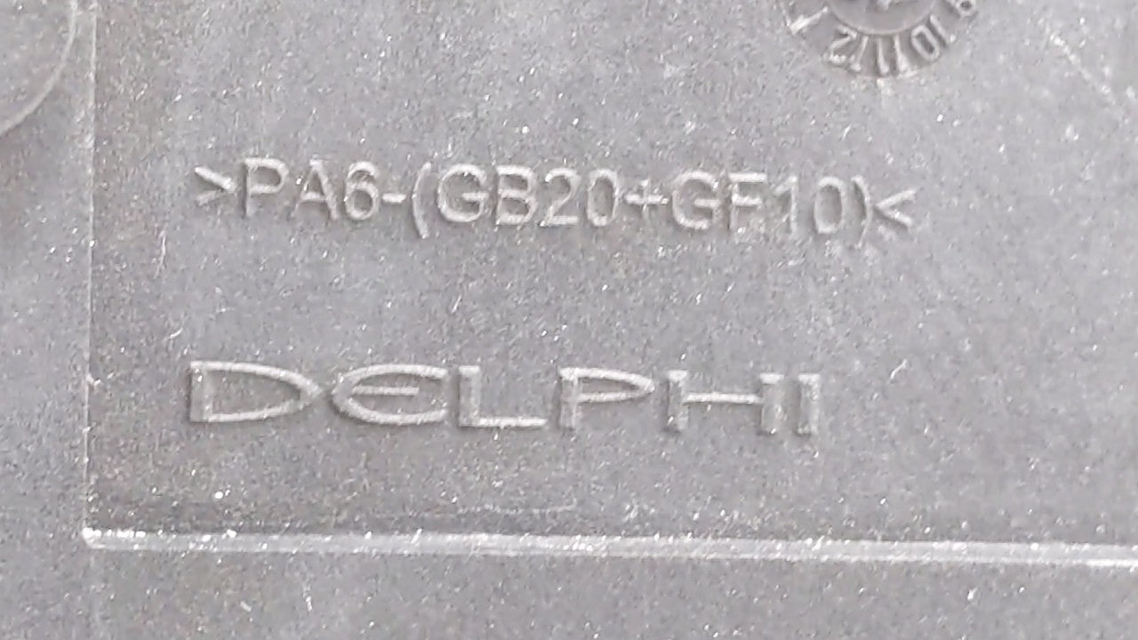 2014 Volvo S60 Fusebox Fuse Box Panel Relay Module P/N:6G9T-14A067-CA 6G9T-14A076-MB Fits Fits 2011 2012 OEM Used Auto Parts