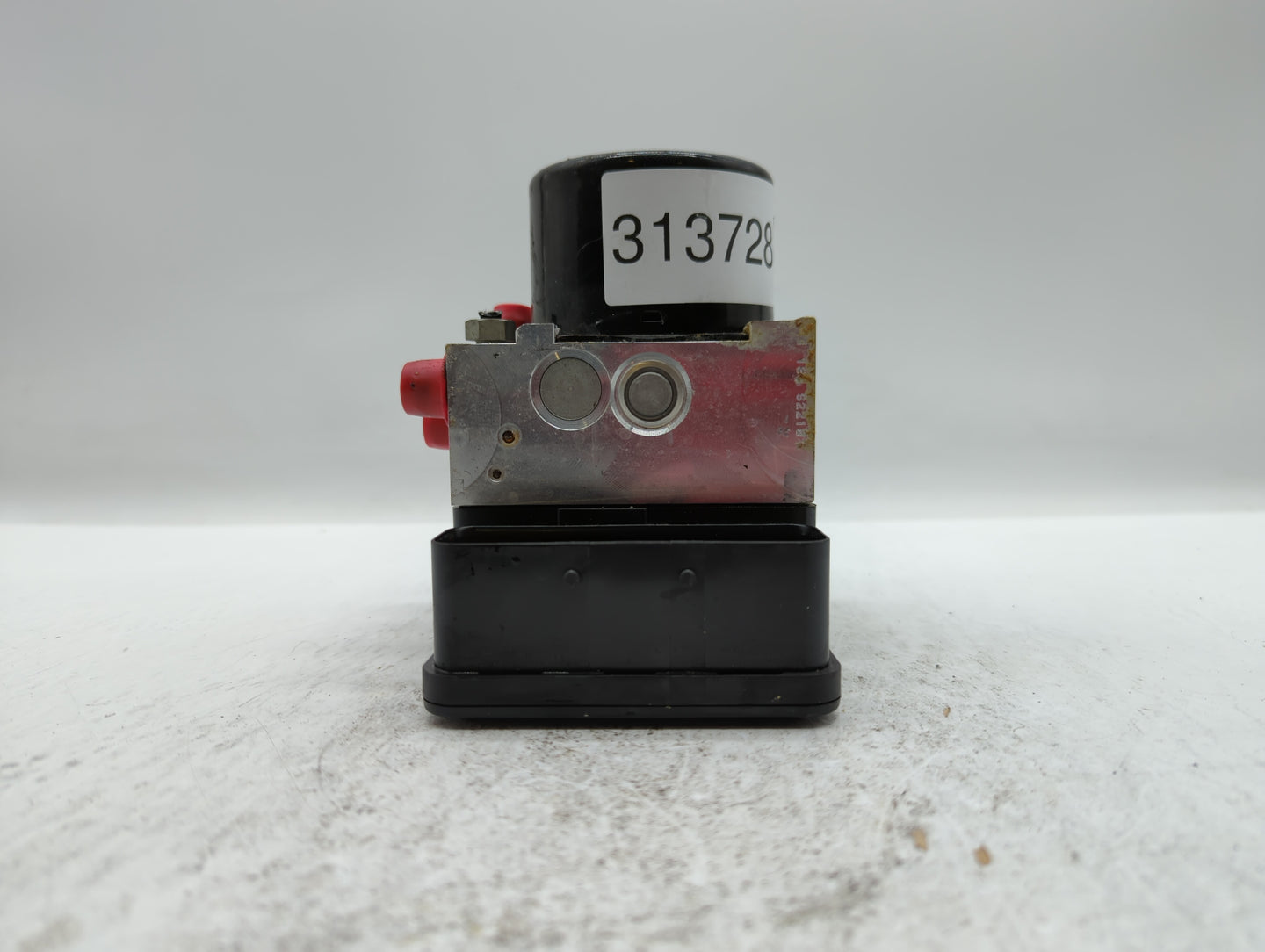 2014-2016 Volvo S60 ABS Pump Control Module Replacement P/N:P31400101 P31400544, P31329137 Fits Fits 2014 2015 2016 OEM Used