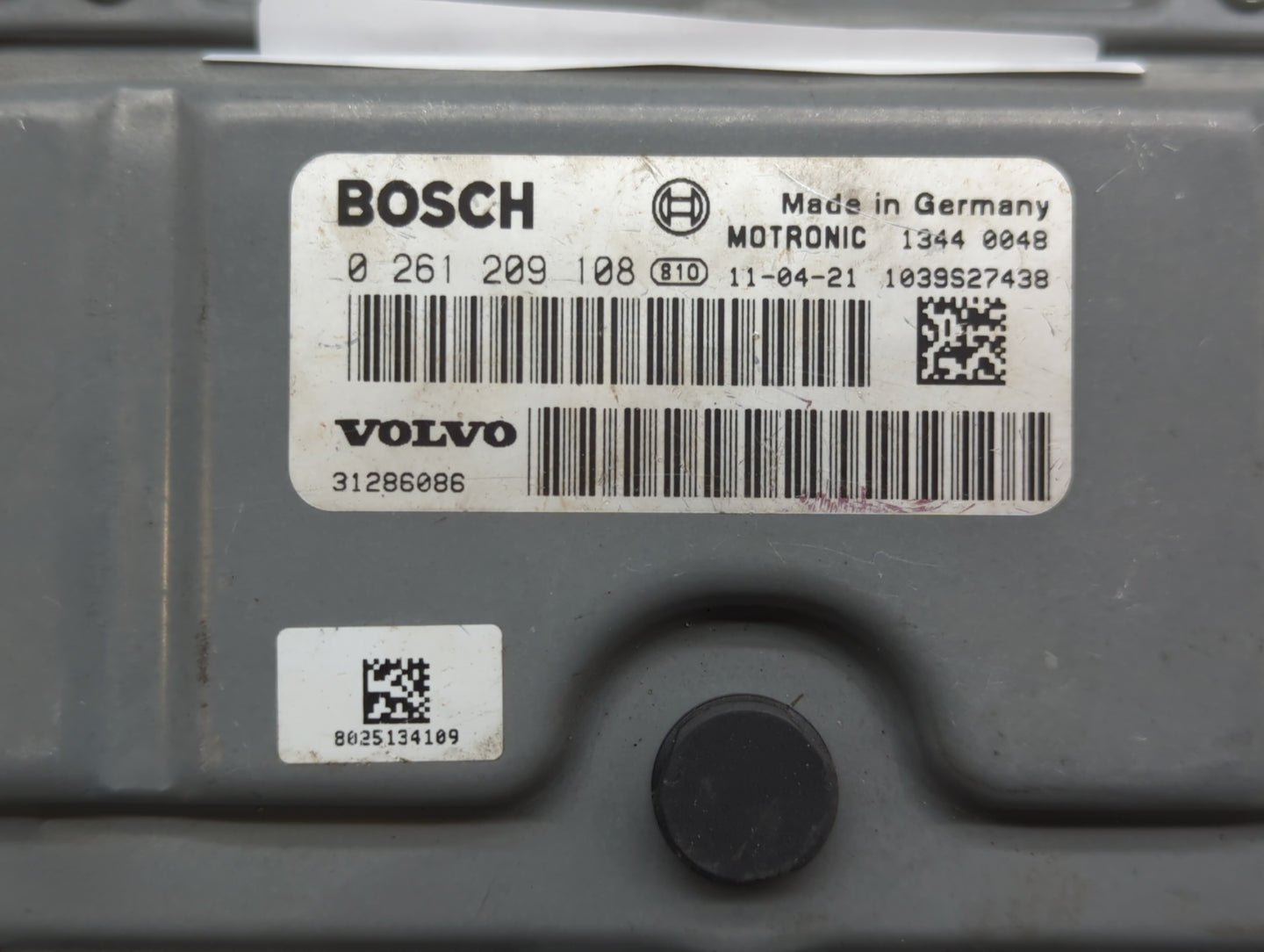 2012 Volvo S60 PCM Engine Control Computer ECU ECM PCU OEM P/N:0 261 209 563 0 261 209 108, 31286086, 1343 0003 Fits OEM Use