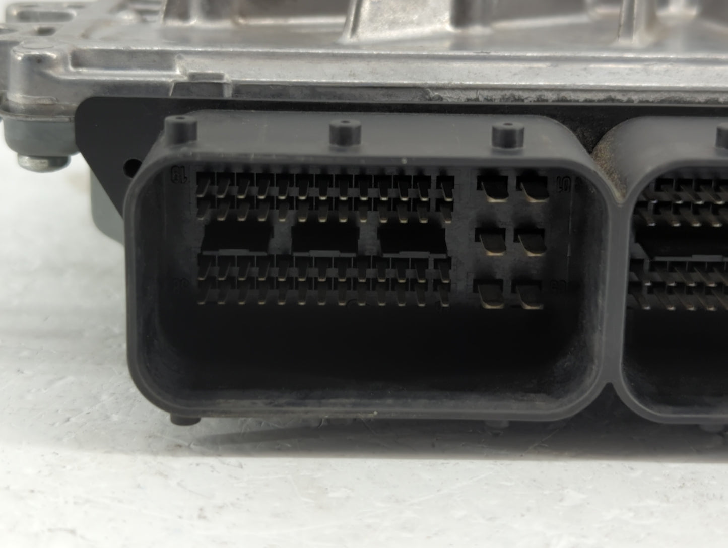 2012 Volvo S60 PCM Engine Control Computer ECU ECM PCU OEM P/N:1343 0583 1344 0798, 0 261 209 563, 0 261 209 108, 31286086 F